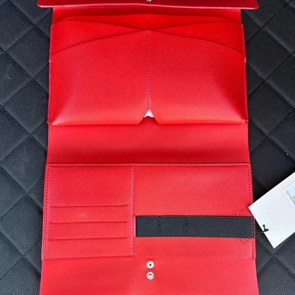 Whitley Vegan Leather Tech Travel Organizer - Picture 2 of 4
